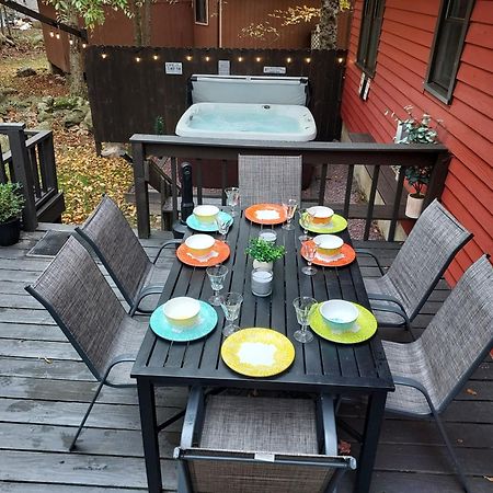 Tobyhanna Chalet Renovated Near Casino, Camelback , Kalahari 4Bdrms Firepit Hot Tub Game Room מראה חיצוני תמונה