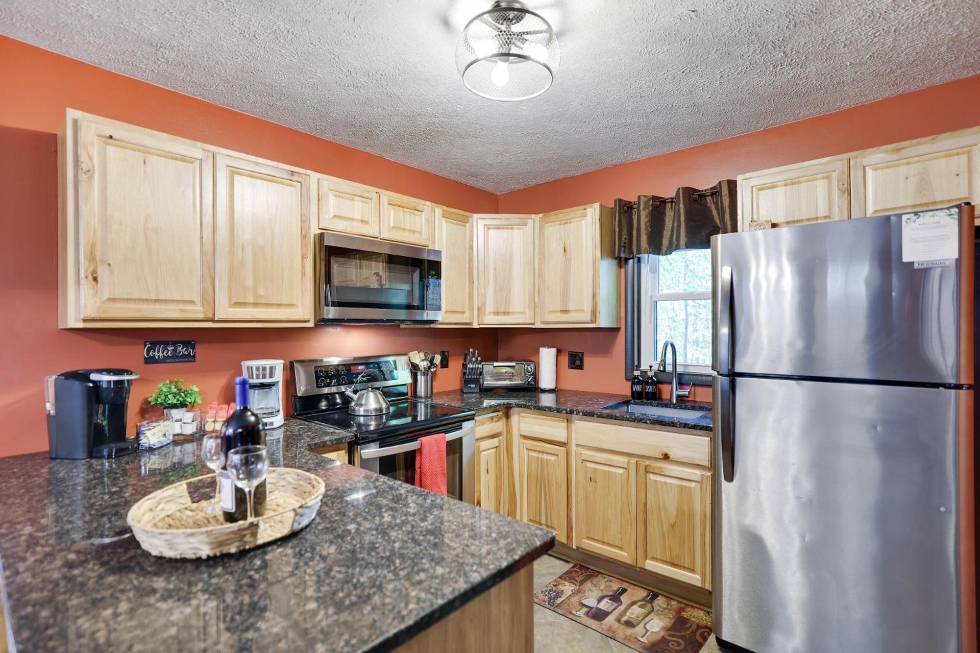 Tobyhanna Chalet Renovated Near Casino, Camelback , Kalahari 4Bdrms Firepit Hot Tub Game Room מראה חיצוני תמונה