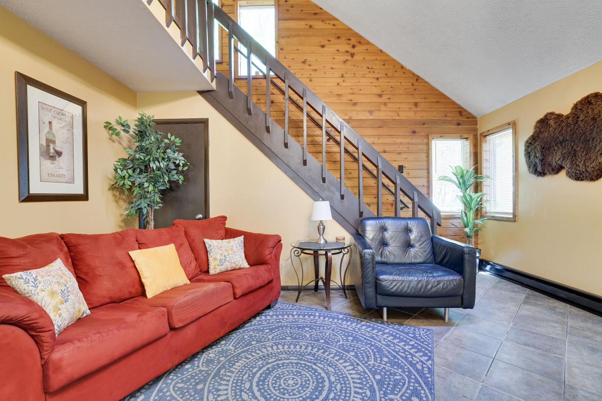 Tobyhanna Chalet Renovated Near Casino, Camelback , Kalahari 4Bdrms Firepit Hot Tub Game Room מראה חיצוני תמונה